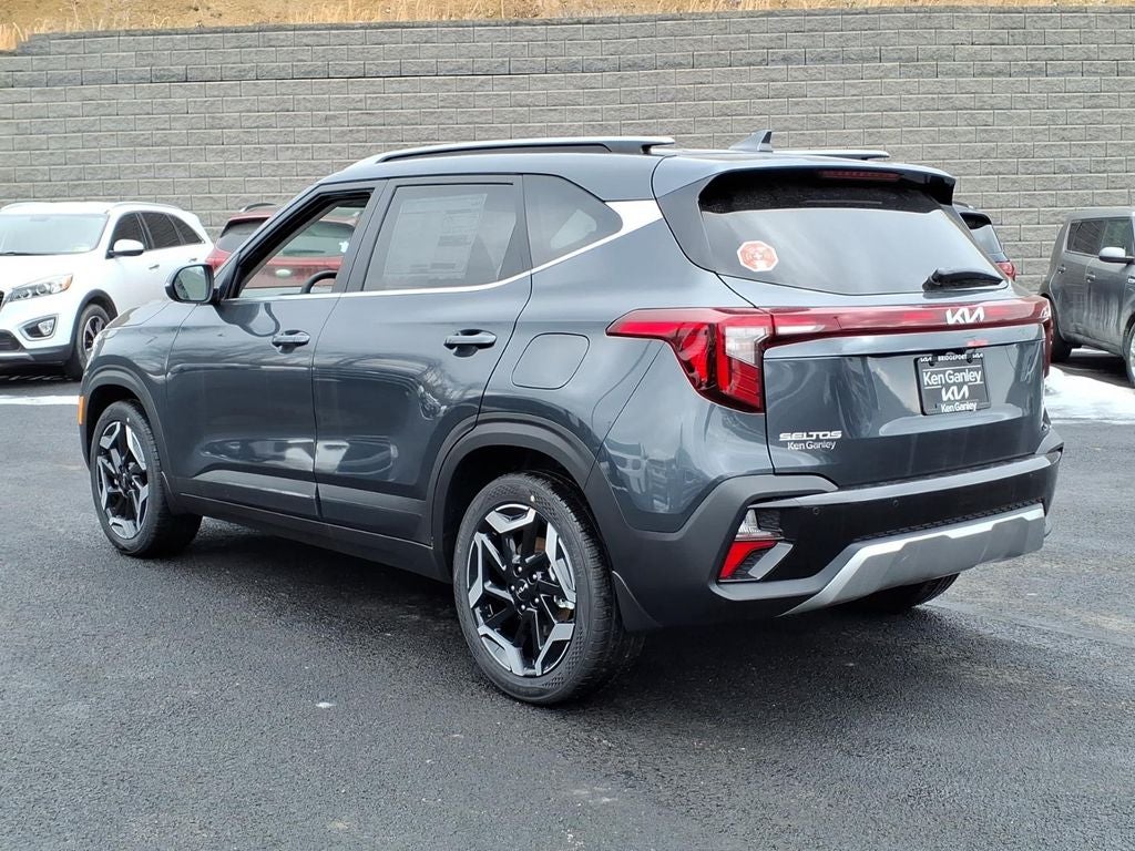2026 Kia Seltos — rear three-quarter view